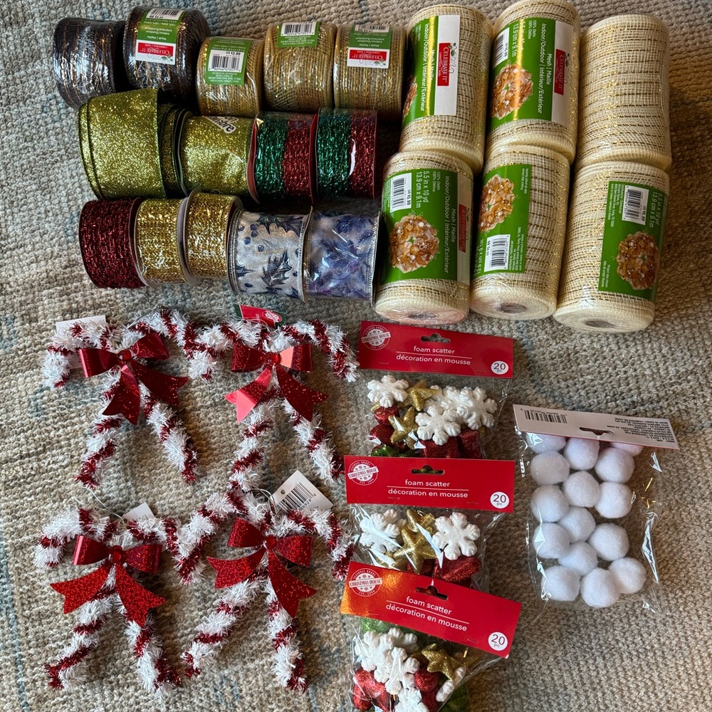 Festive Holiday Crafting Bundle NWT